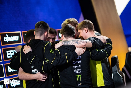 DOTA2 Ti14 中国战队XG因伤启用替补选手